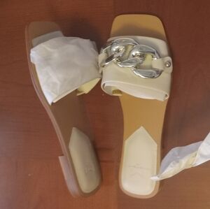 ROSELY SIZE 7.5 M WOMEN'S SANDALS BY  MARC FISHER LTD